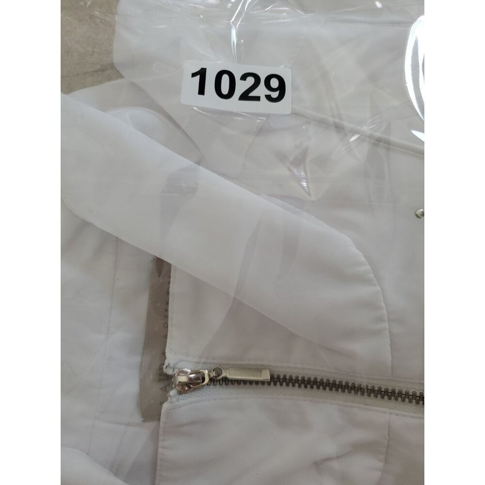 Laura Ashley Regatta Jacket Embellished White Full Zip Womens Sz. Med. MSRP $114 - Picture 16 of 16